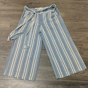 Wide leg cropped pant